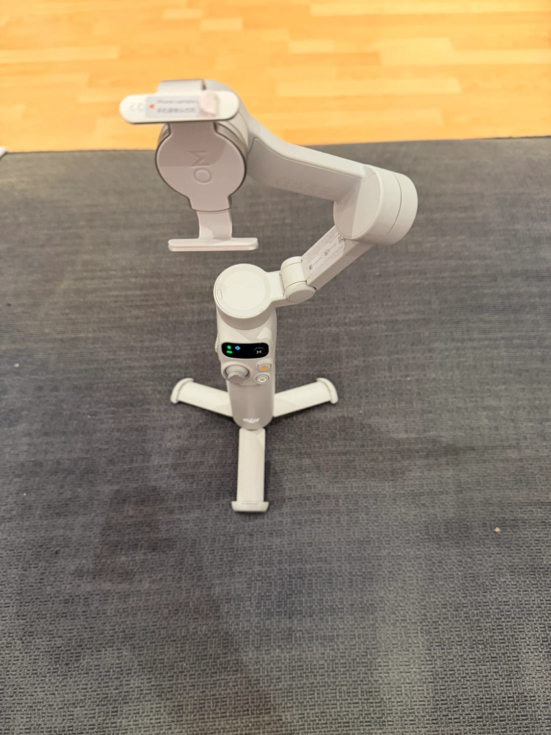 DJI OSMO MOBILE 7 Smartphone Stabilizer Gimbal - photo 4