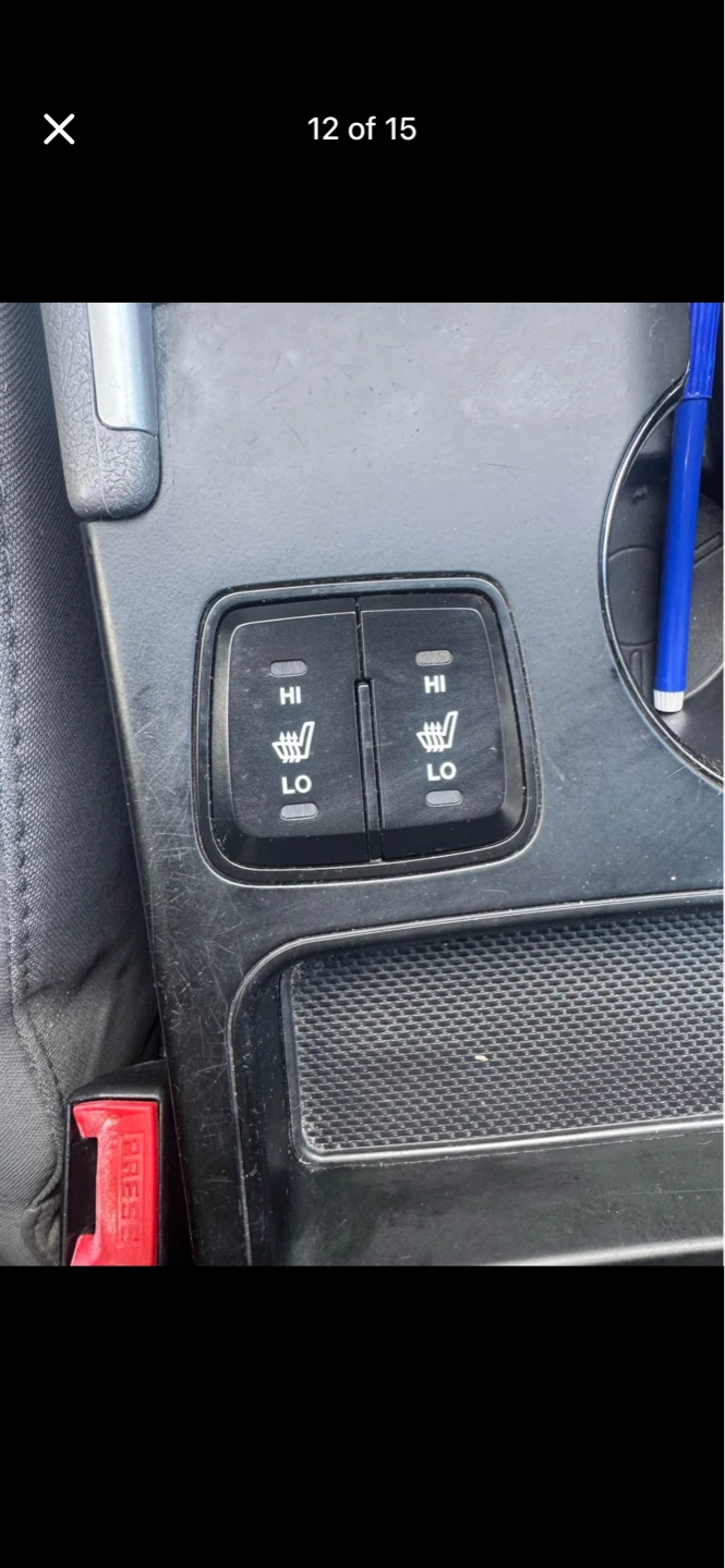 Hyundai Sonata Car 2011 - photo 2