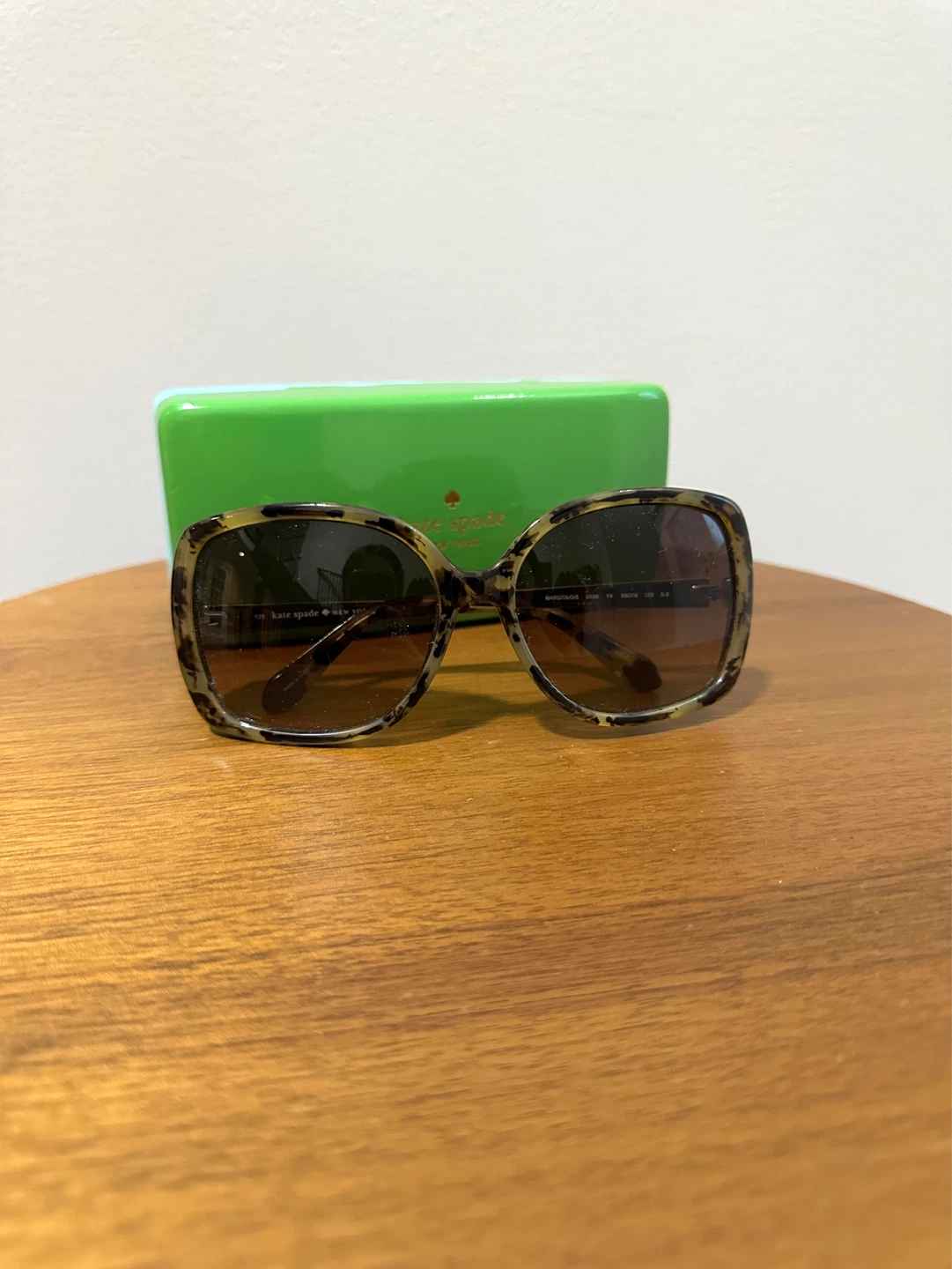 Kate Spade Women’s Sunglasses – Tortoise Brown