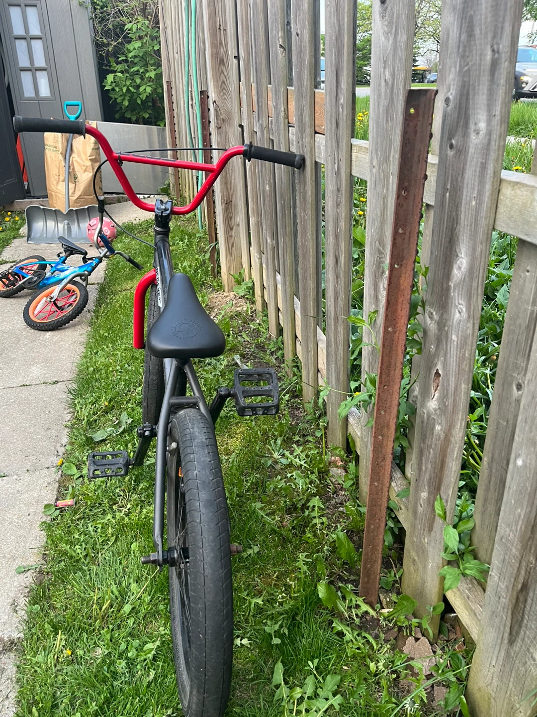 20 inch Grey and red core BMX - photo 4