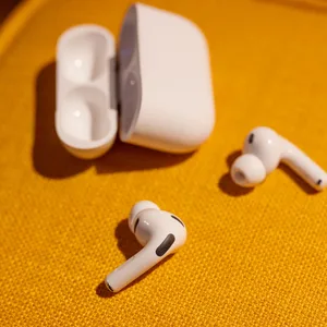 Apple AirPods Pro (3rd Gen)