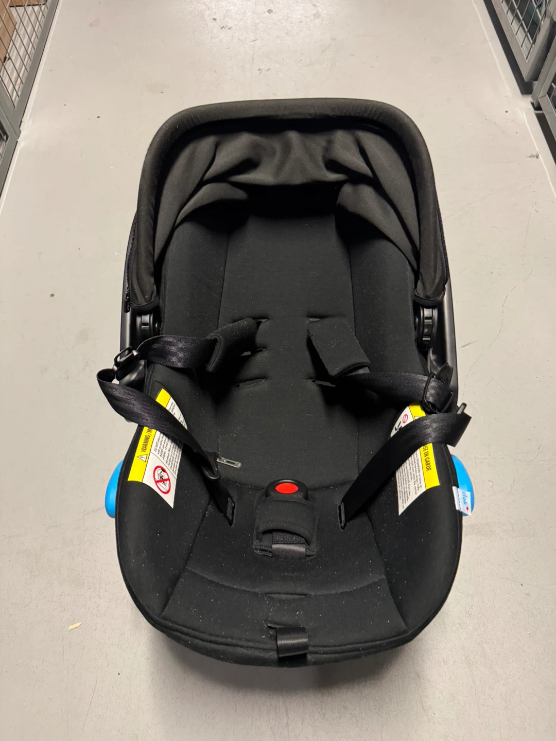 Clek Liing Infant Car Seat Base - photo 2