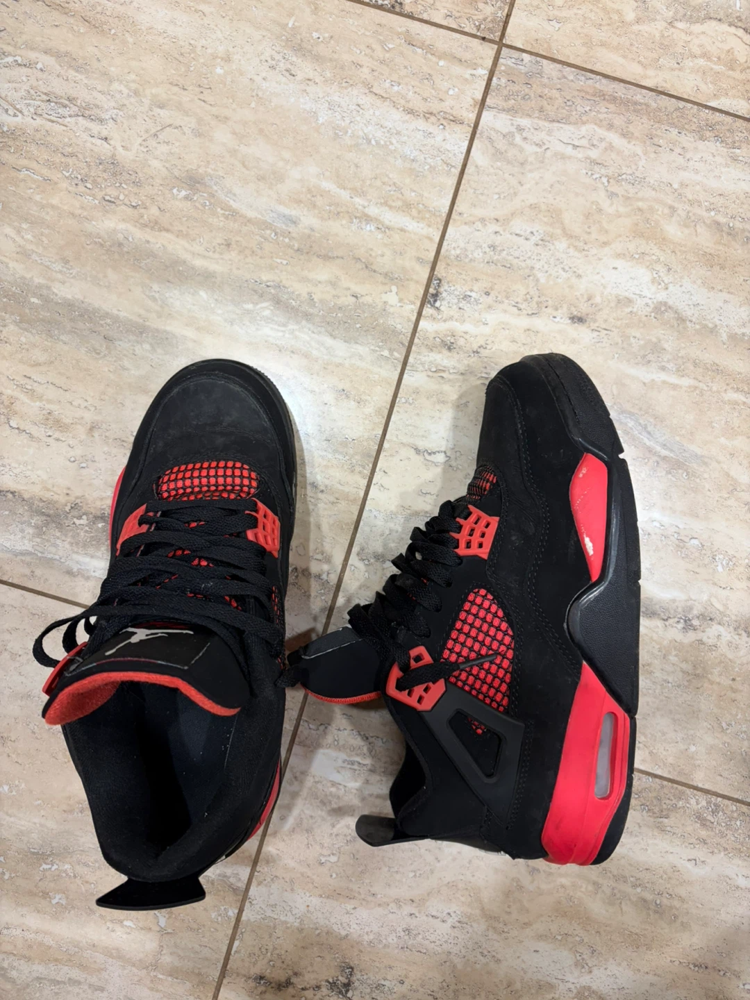 Air Jordan 4 Retro