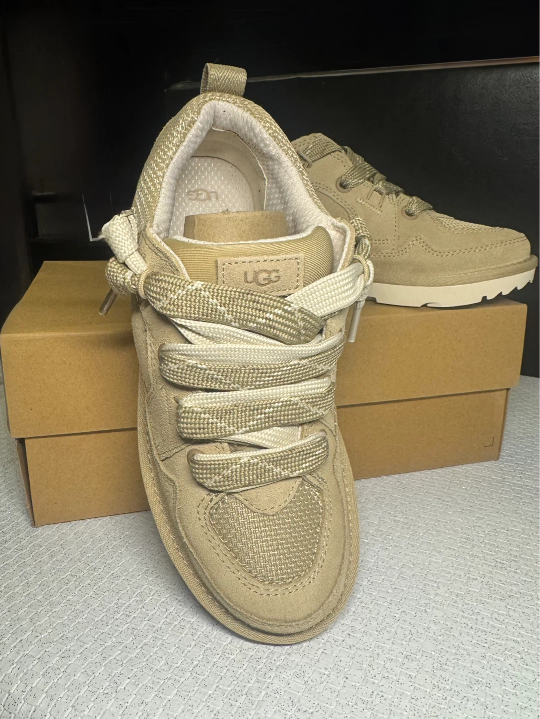 UGG K Lo Lowmel Casual Shoes Kids/Ladies