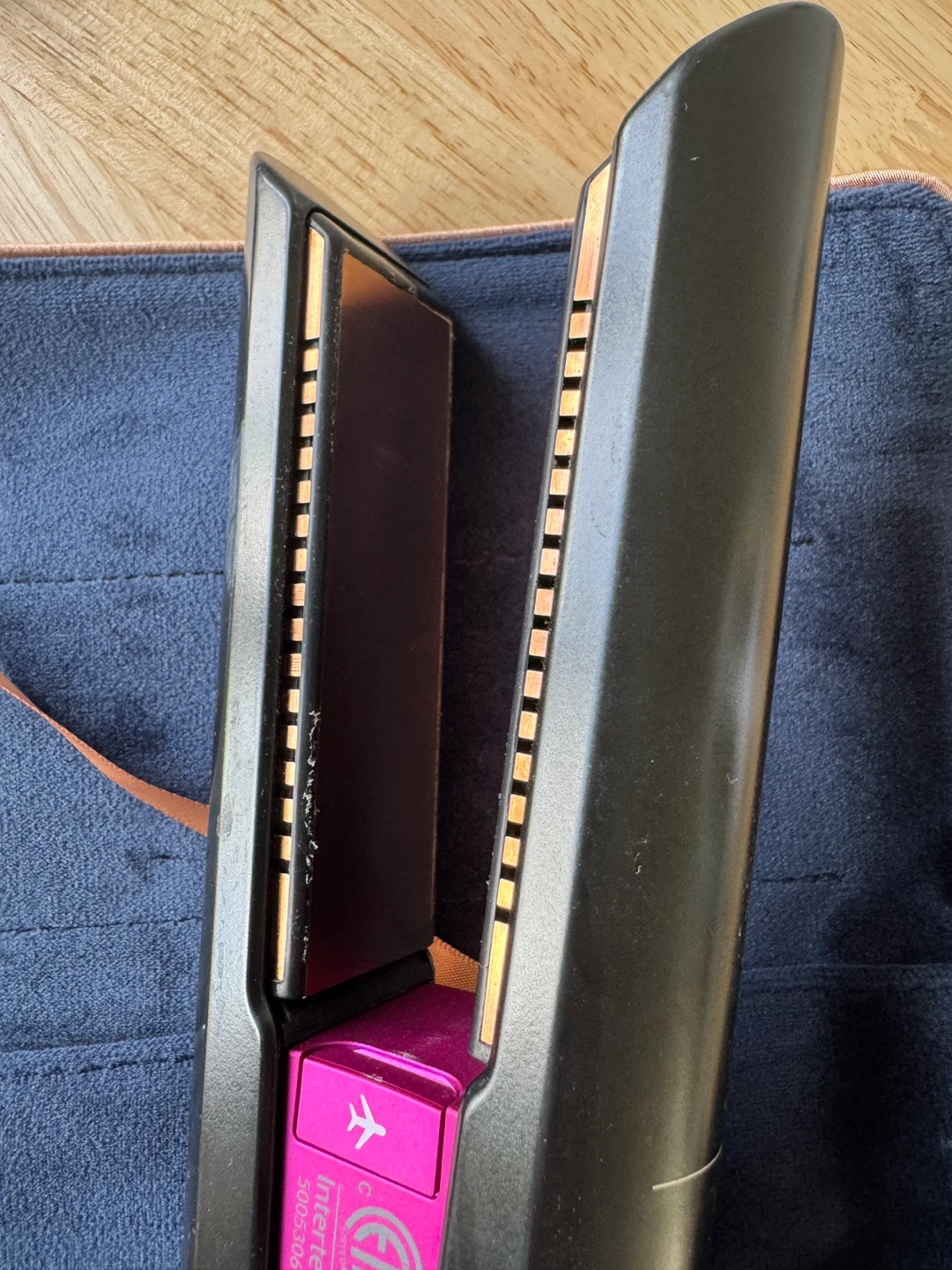 Dyson wireless Hair Straightener - photo 4
