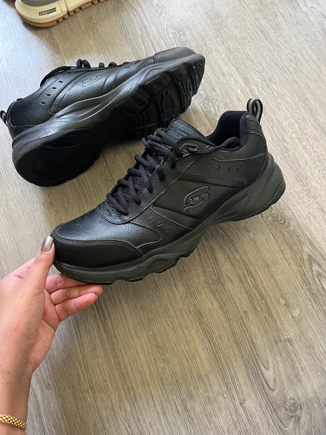 Skechers Men's Haniger Lace Up Wide Fit Sneakers - photo 5