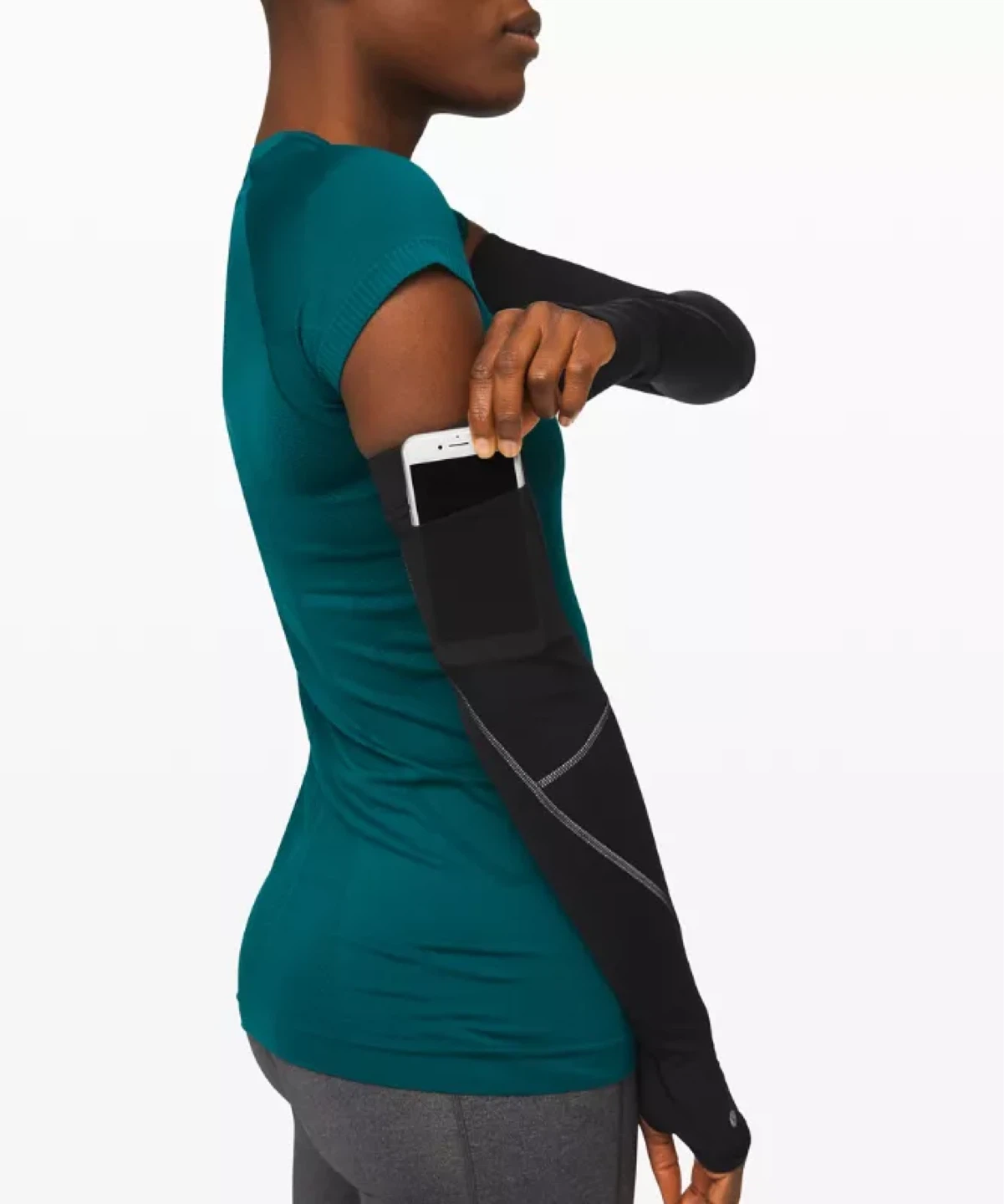 Lululemon Black Arm Sleeves with Phone Pocket and Reflective - photo 2