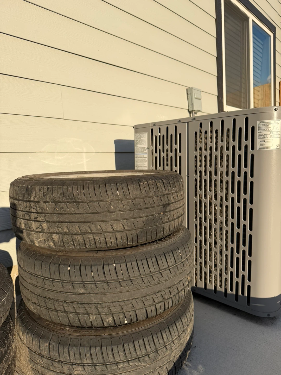 Honda Alloy Wheels and Tires Set