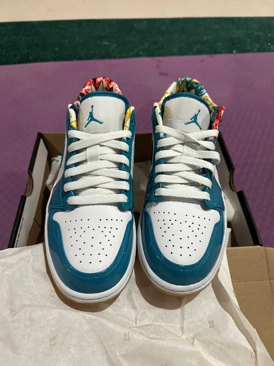 Air Jordan 1 Low SE Teal Barcelona edition