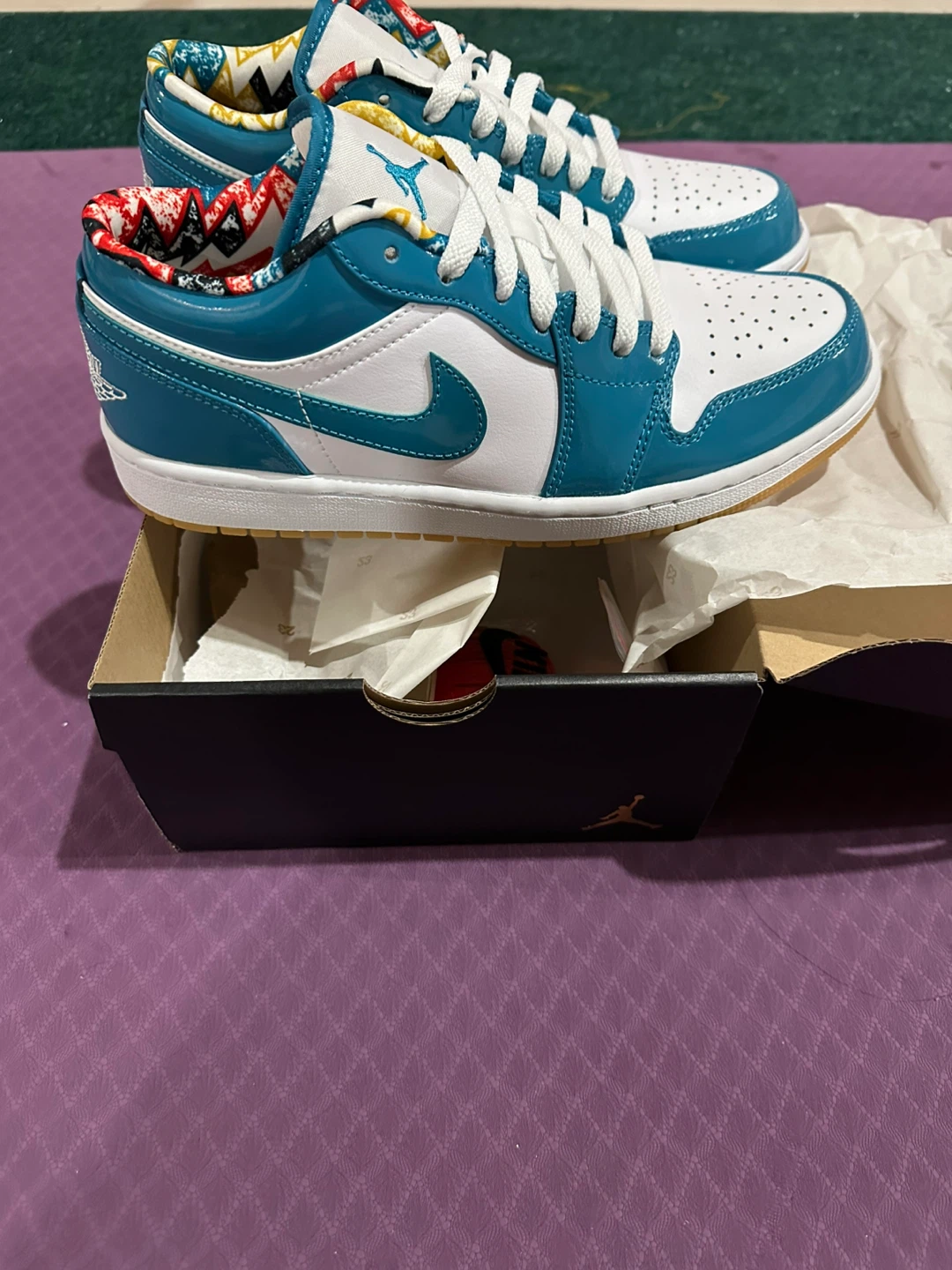 Air Jordan 1 Low SE Teal Barcelona edition - photo 4