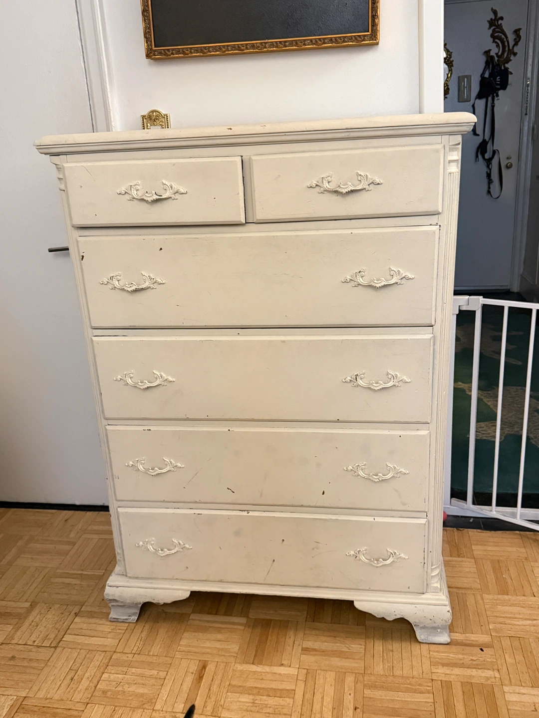 Vintage White 6-Drawer Dresser - photo 2