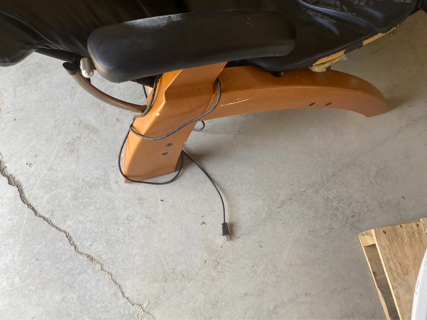 Chair - photo 3