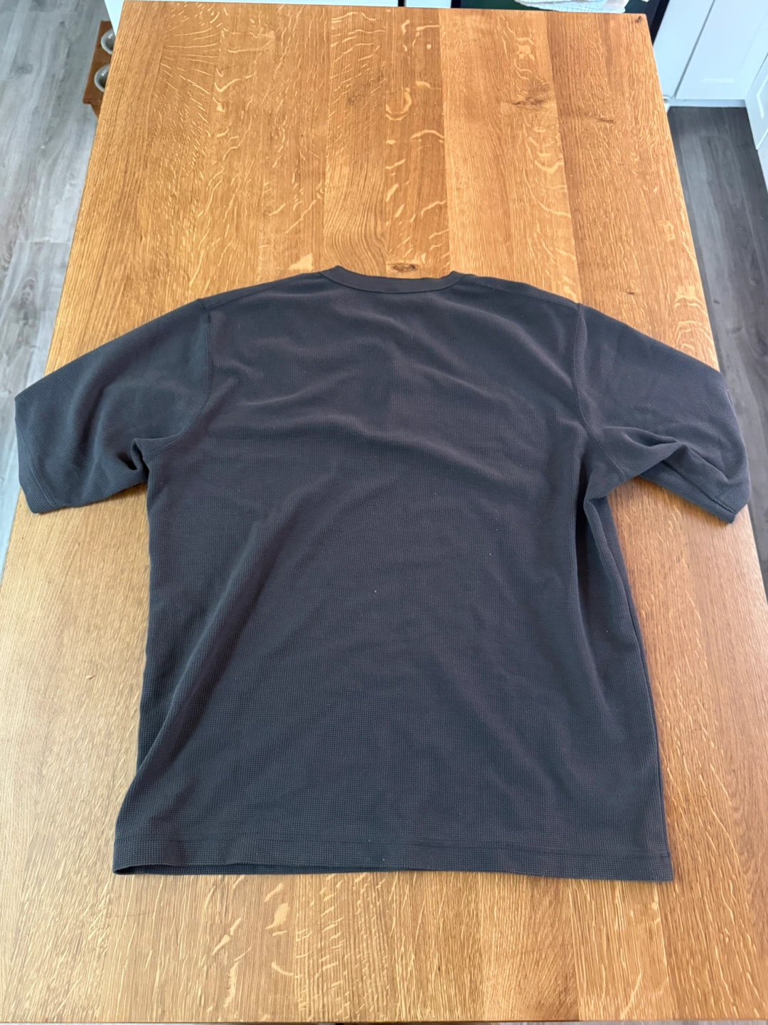Uniqlo Men's Waffle Henley Shirt - Dark Grey - Small - photo 2