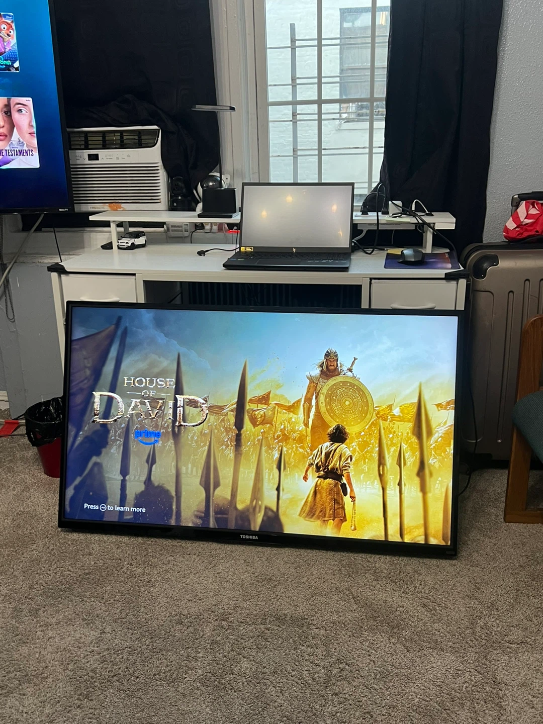 Toshiba 50" 4K UHD Smart Fire TV