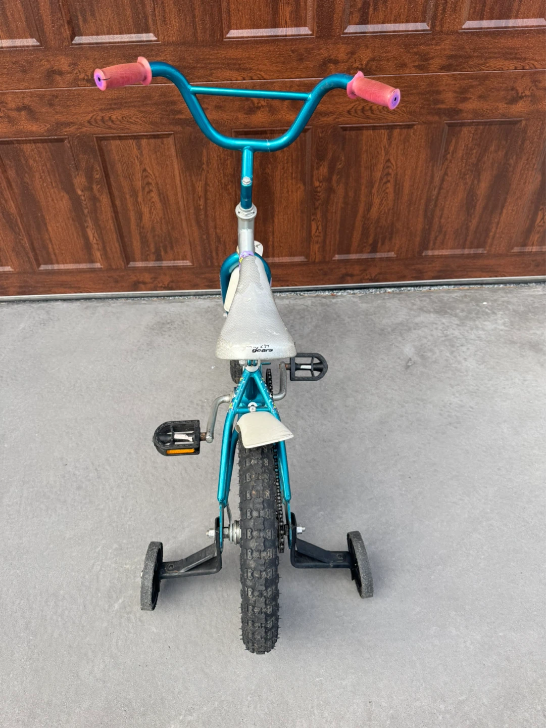 12” Bicycle for Toddler Girl with Training Wheels - photo 3