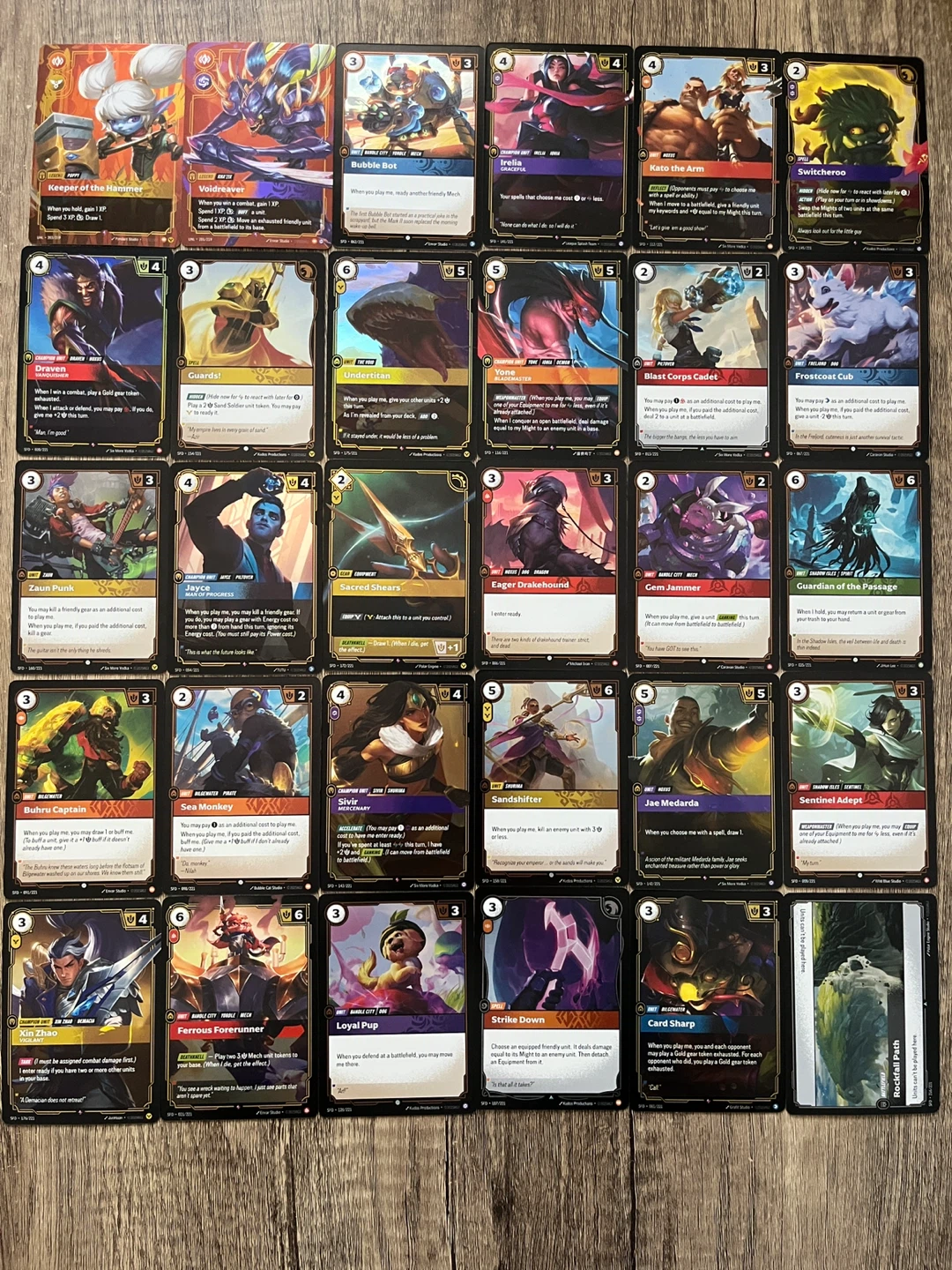 A Lot of Riftbound League of Legends Holo Cards