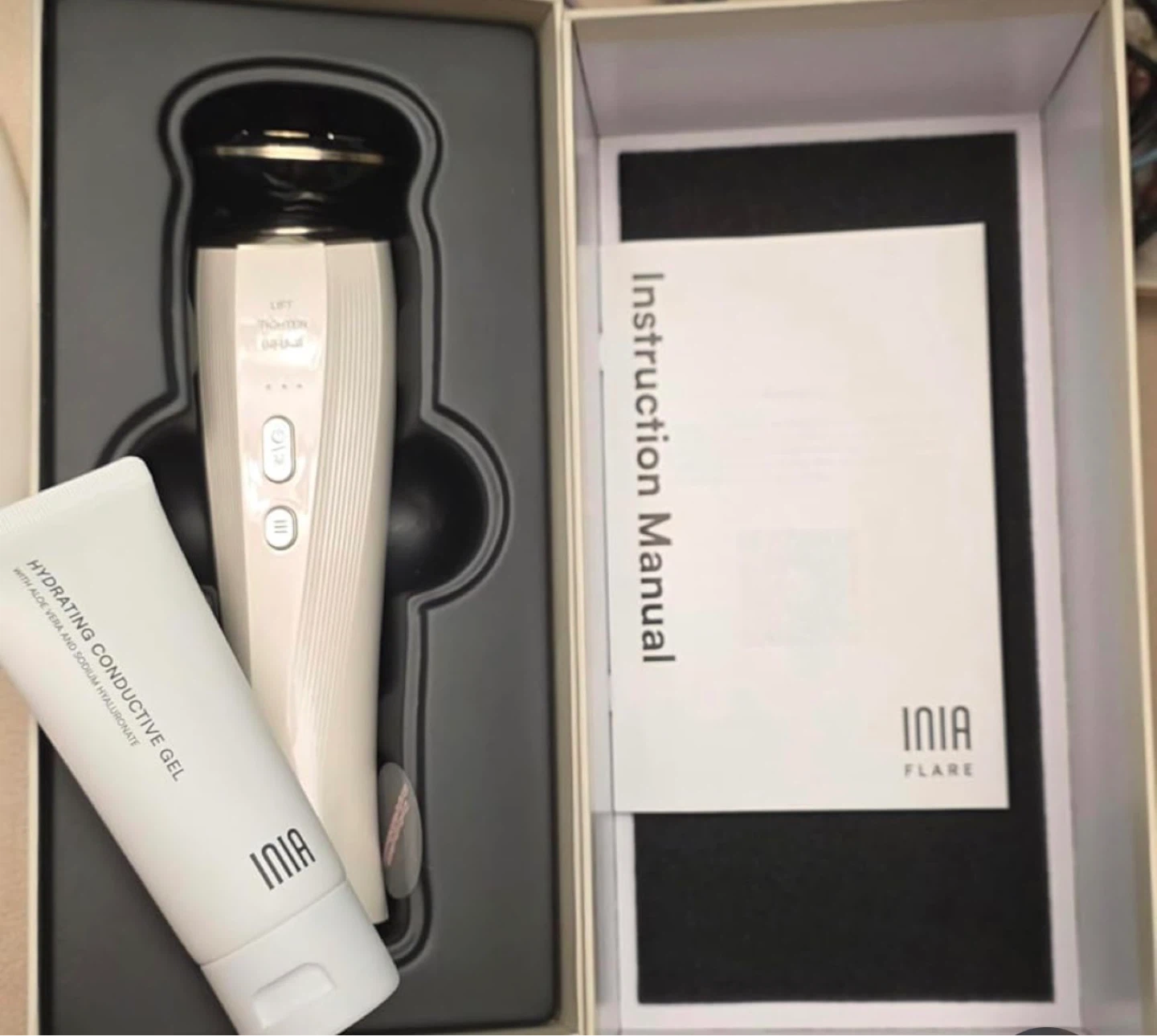 INIA Flare 3-in-1 Red Light Therapy Face and Neck Beauty Device - photo 2