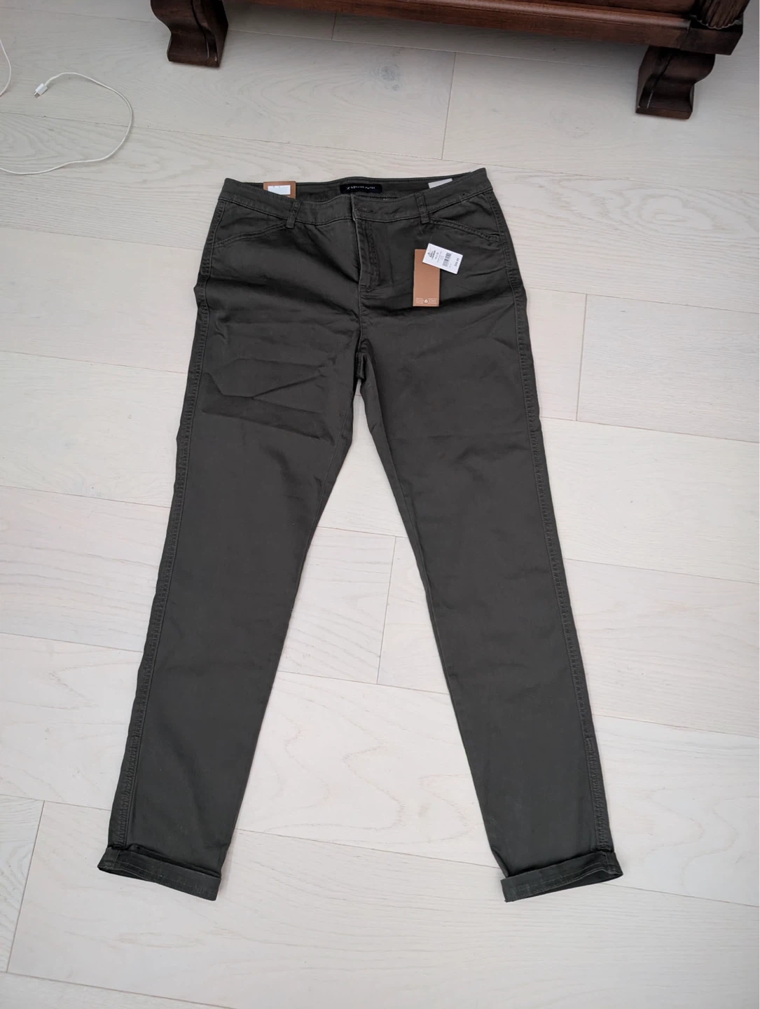 New womens Denver Hayes Olive Slim Tapered Pants Size 10x32