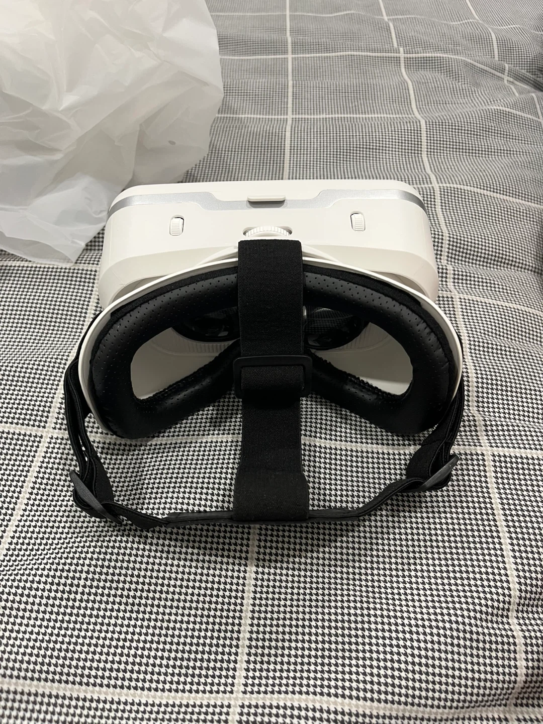 Miniso 3D VR Glasses - photo 3