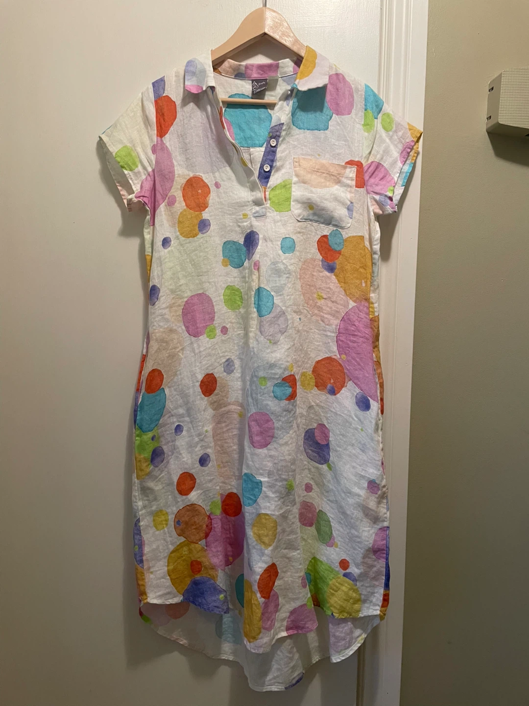 Women's Short Sleeve Linen Shirt Dress - Colorful Spots