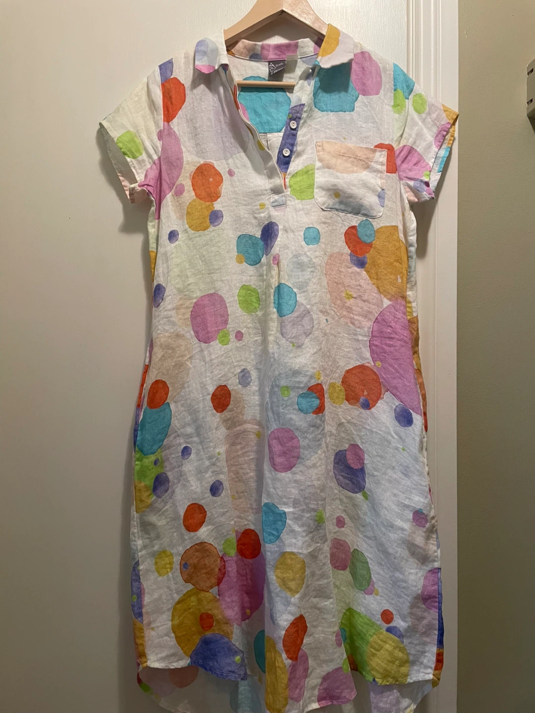 Women's Short Sleeve Linen Shirt Dress - Colorful Spots - photo 2