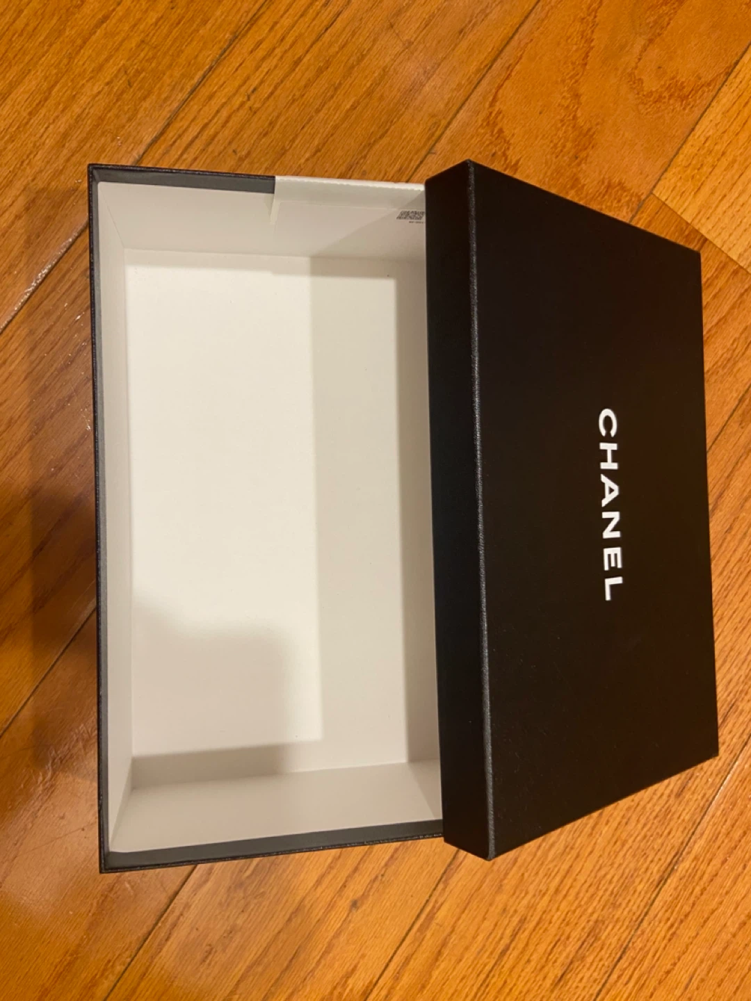 CHANEL empty shoes box