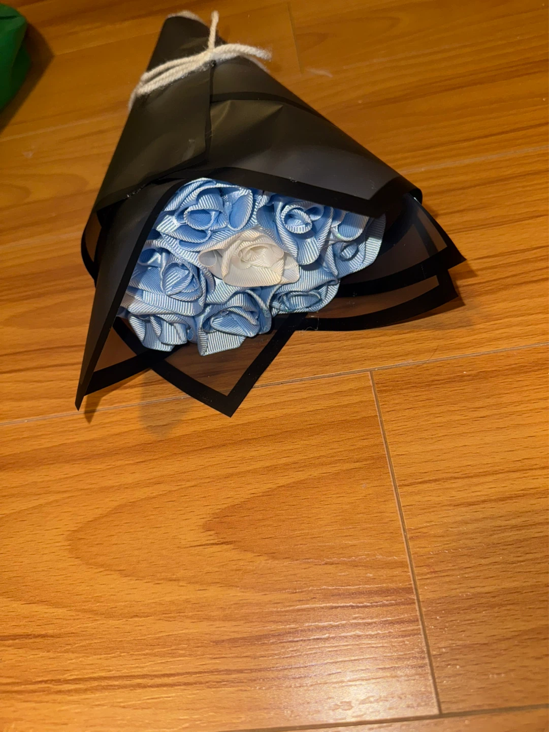 Blue and White Ribbon Rose Bouquet - photo 4