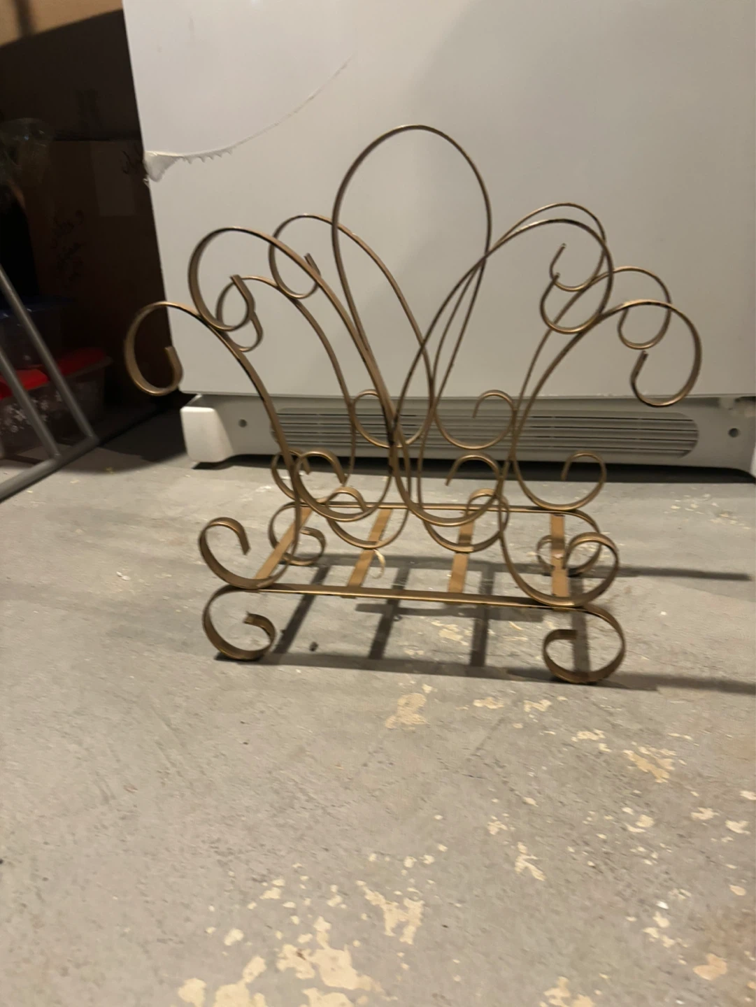 Gold Metal Magazine Rack - photo 2