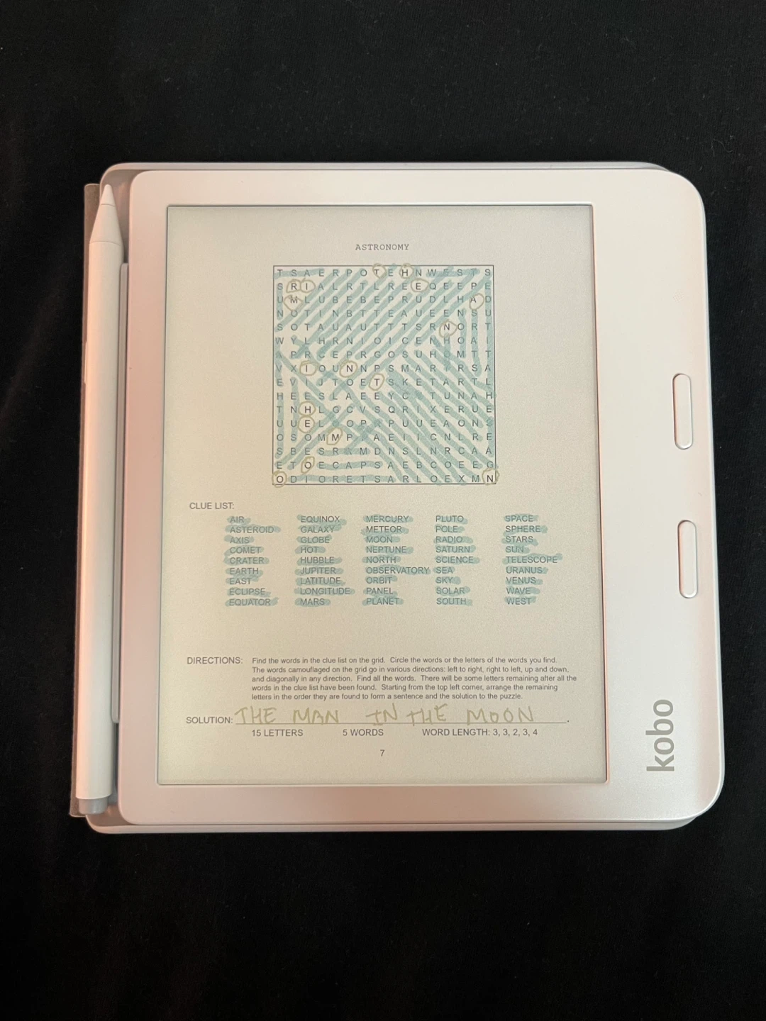 Kobo Libra Colour Bundle - Stylus 2 and cases - photo 2