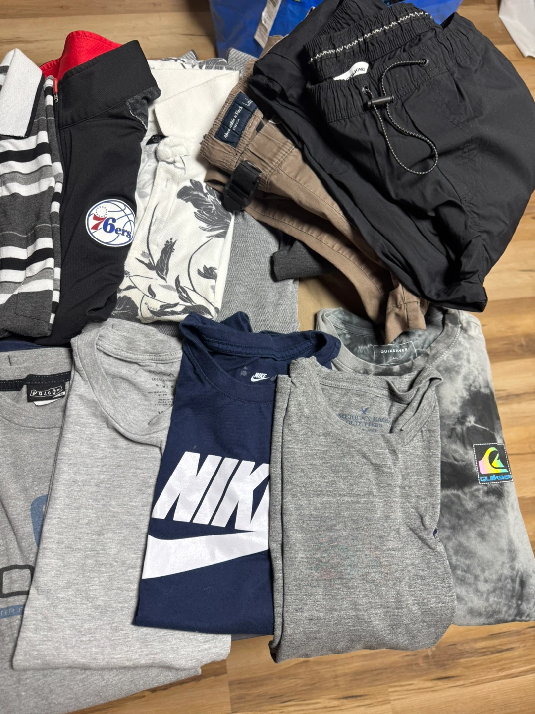 Bundle of Men's T-shirts and Athletic Wear - photo 5