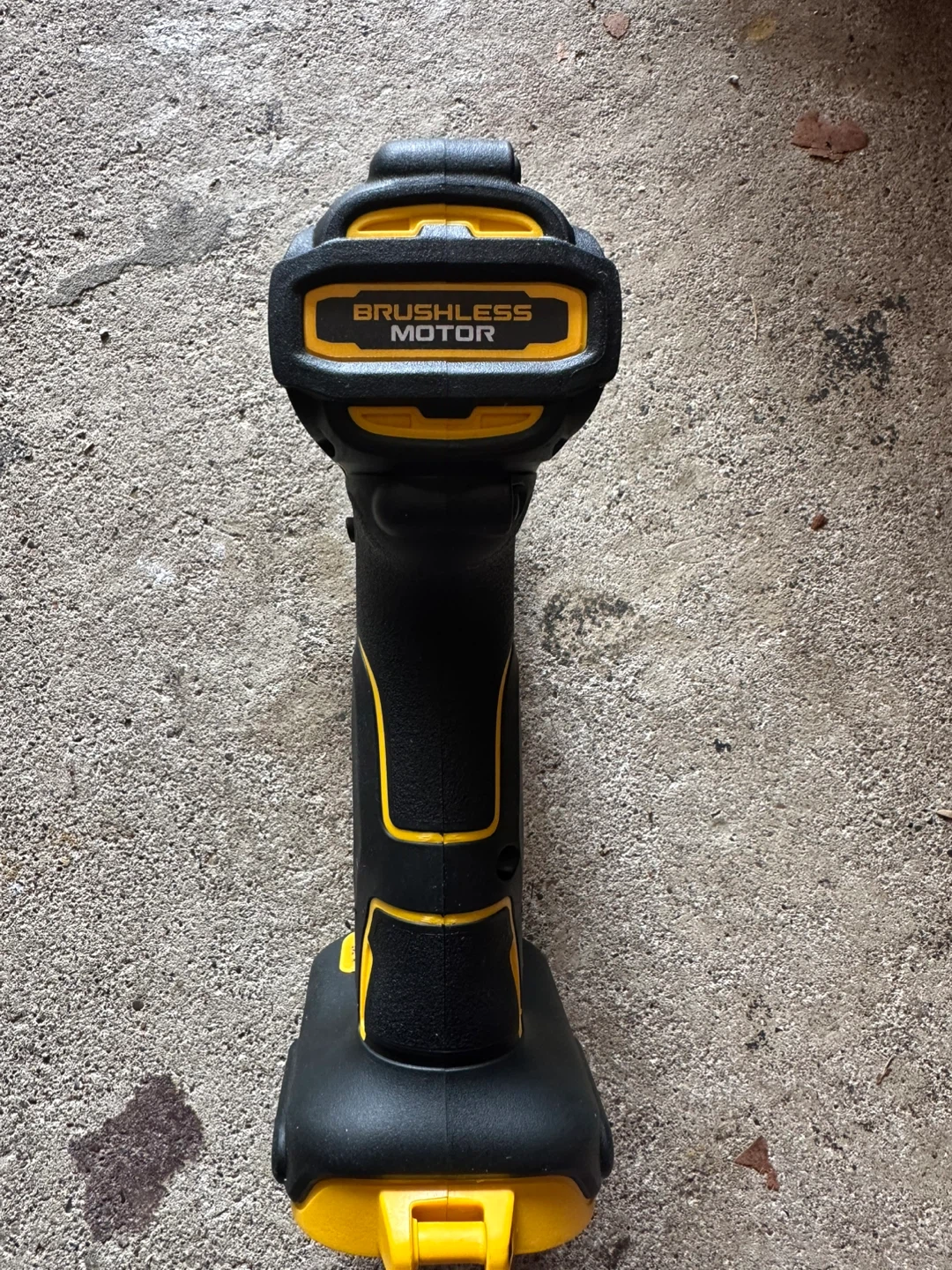 DEWALT DCF840 20V MAX Cordless Brushless Impact Driver - photo 4