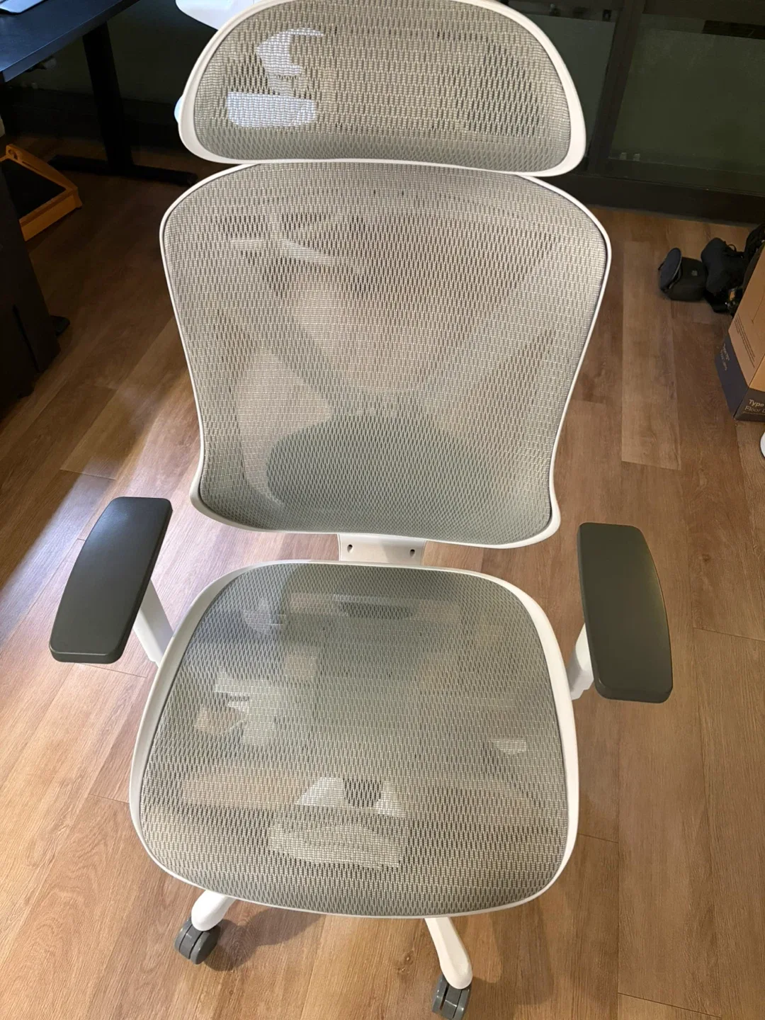 Staples Dexley Ergonomic Mesh Swivel Task Chair