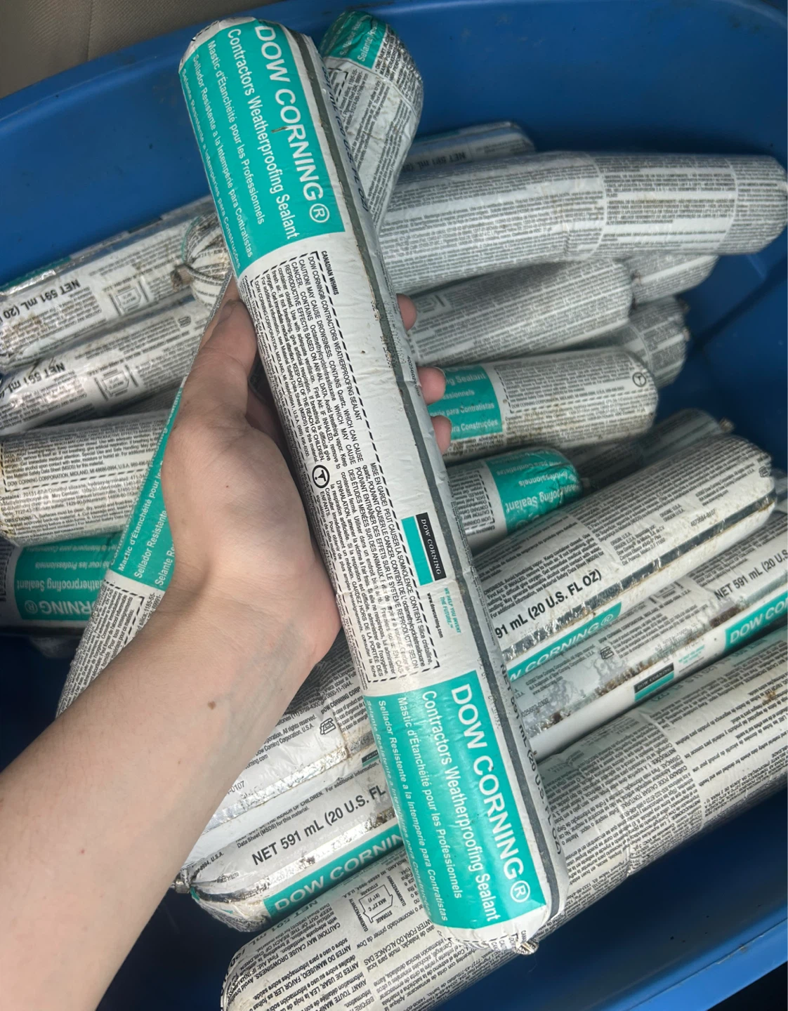 Dow Weatherproofing Sealant Grey 60 Packs x 591mL - photo 2