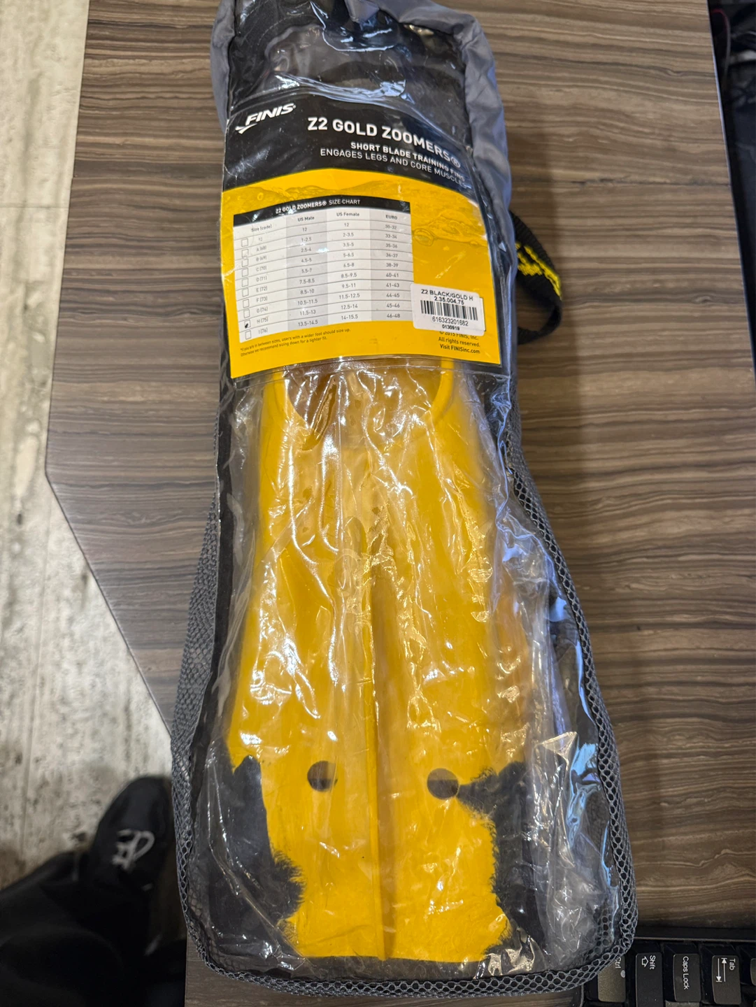 FINIS Z2 Gold Zoomers Short Blade Training Fins