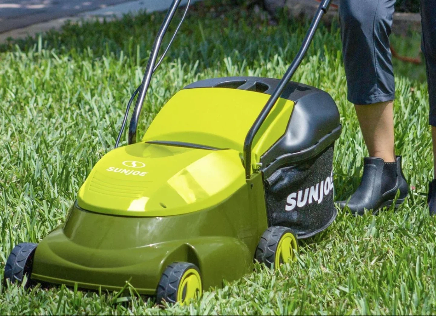 SunJoe 14” 13 AMP Electric Lawn Mower with Side-Discharge Chute - photo 5