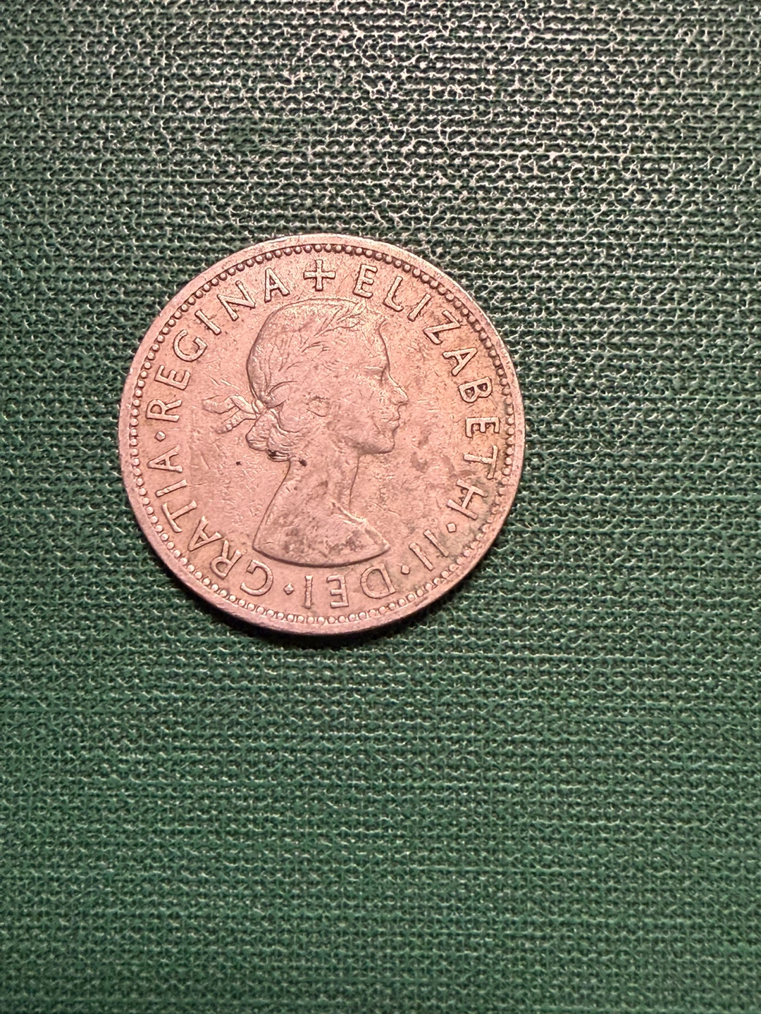 1956 Two Shillings Coin - photo 2