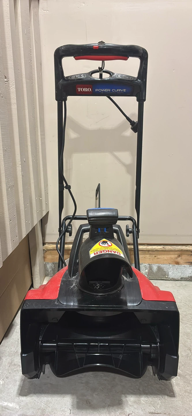 Toro Power Curve Electric Snow Blower