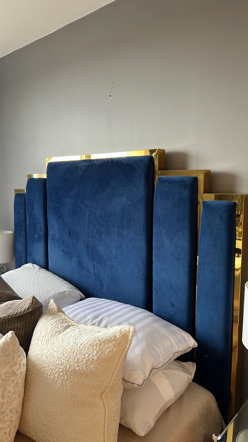 Royal Blue Velvet Queen Bed Frame with Gold Accents ✨ - photo 4