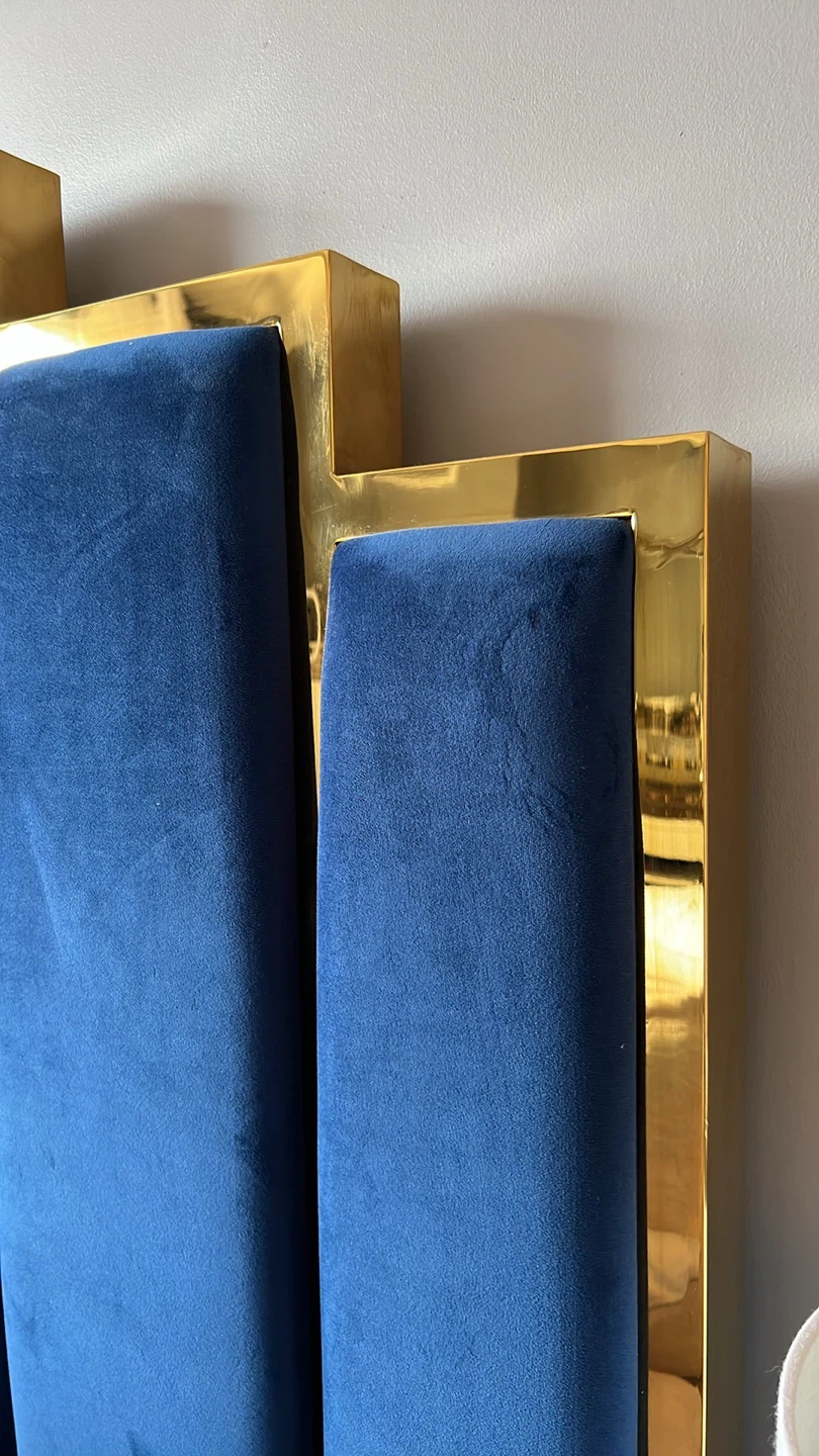 Royal Blue Velvet Queen Bed Frame with Gold Accents ✨ - photo 3