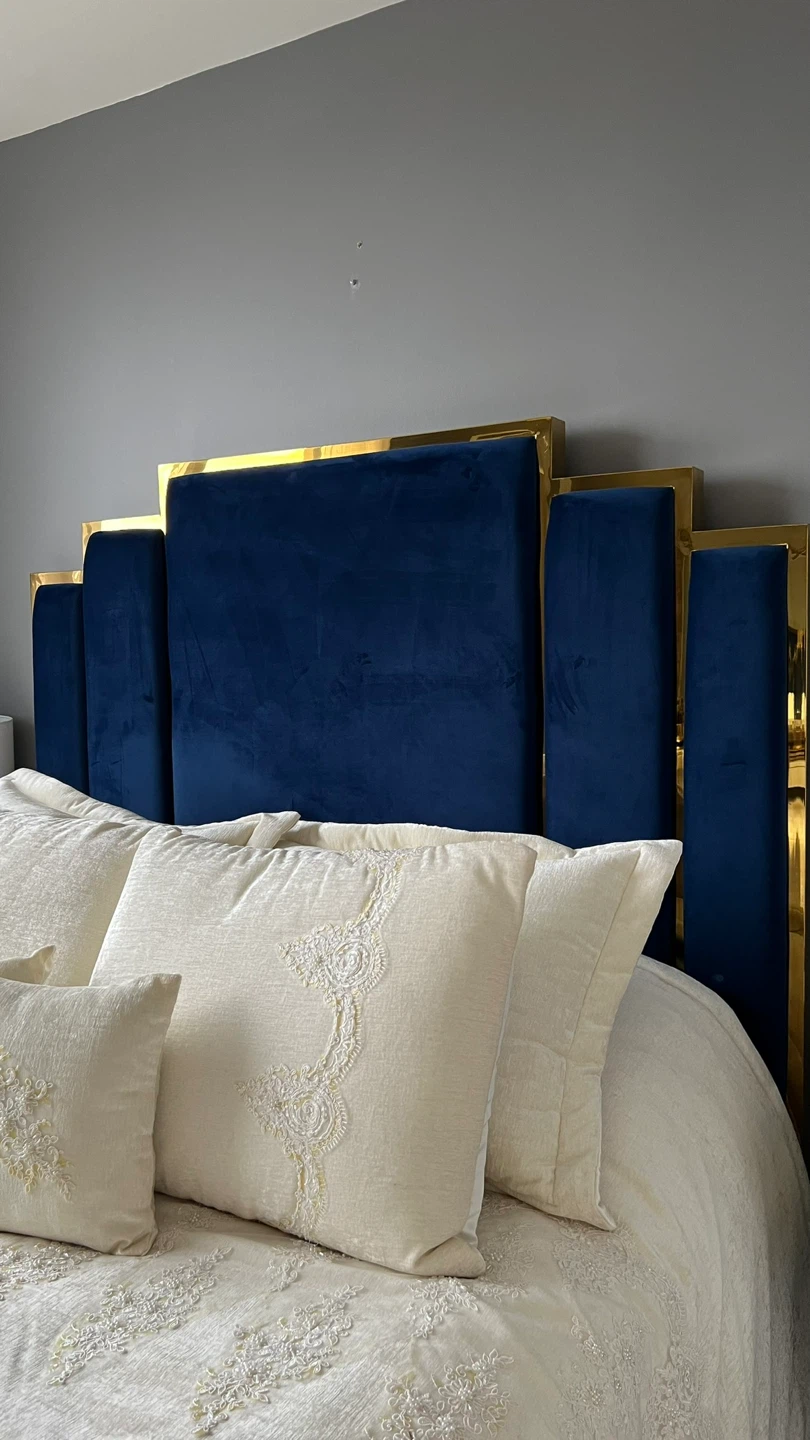 Royal Blue Velvet Queen Bed Frame with Gold Accents ✨ - photo 2