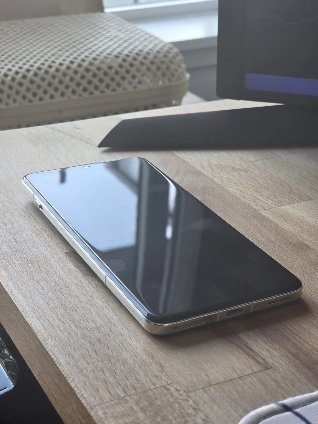 OnePlus 13 512GB Blue - Includes 2 Cases & Screen Protector - photo 3