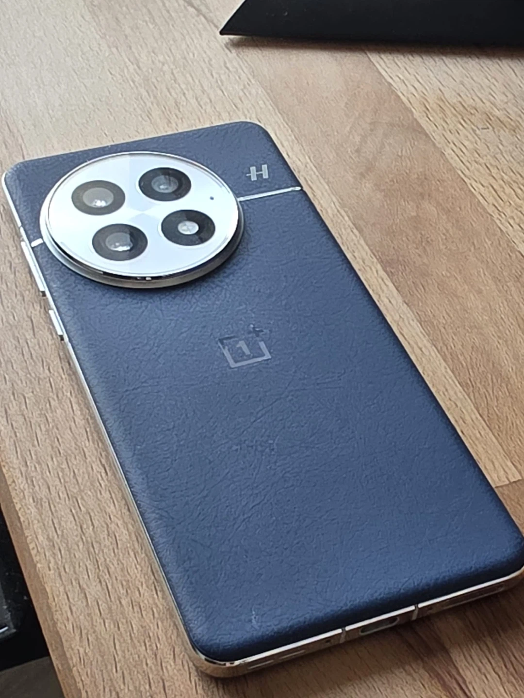 OnePlus 13 512GB Blue - Includes 2 Cases & Screen Protector