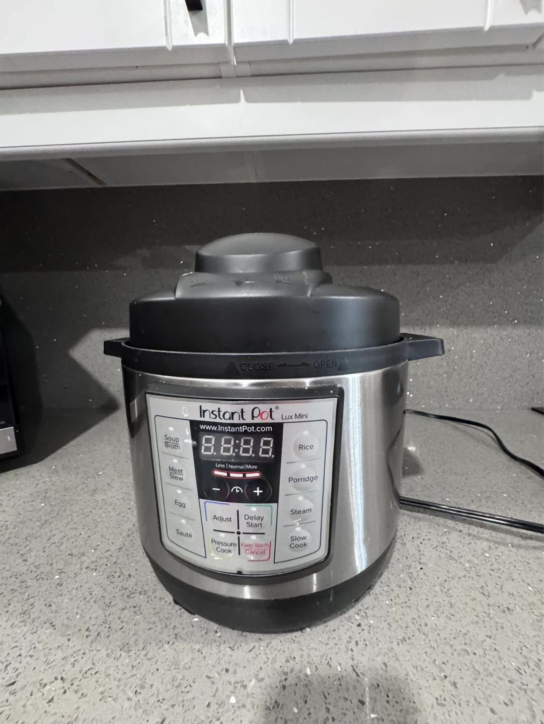 Instant Pot Lux Mini 3 Quart Electric Pressure Cooker - photo 2