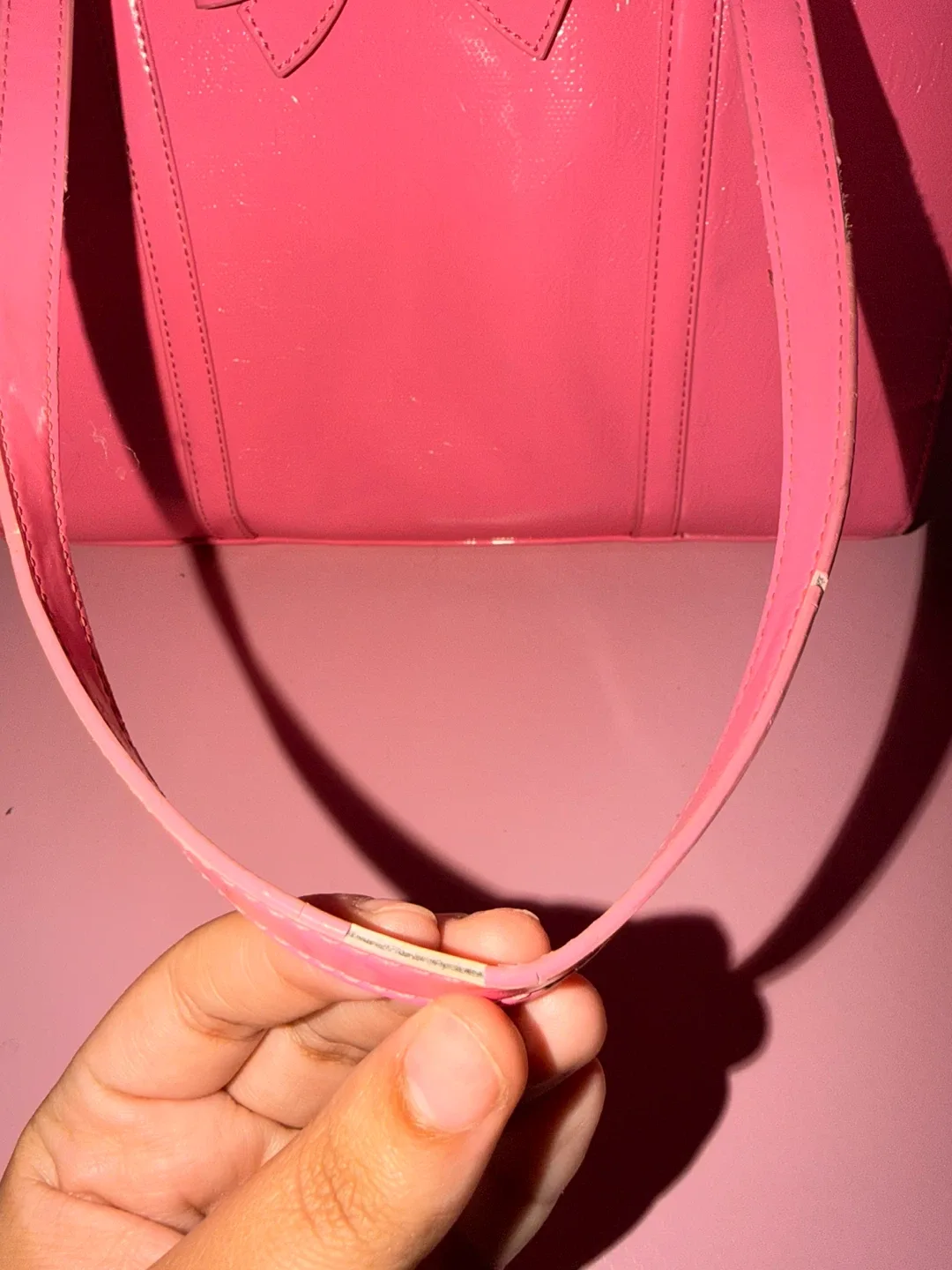 Juicy Couture Pink Patent Leather Tote Bag - photo 5