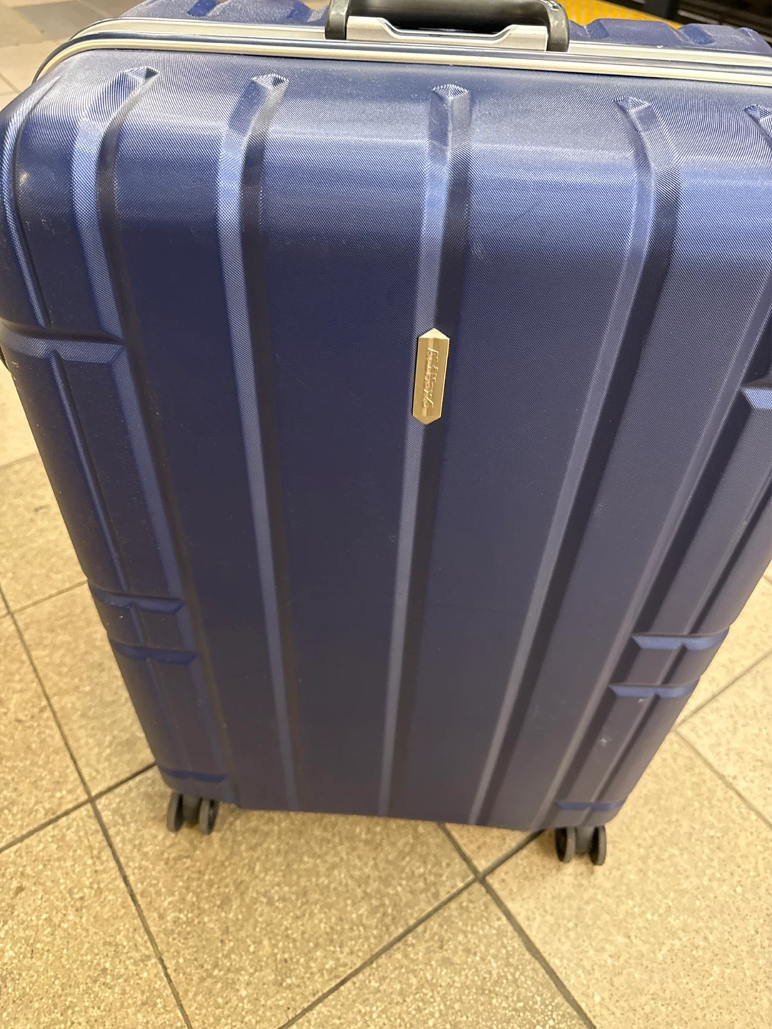 Ricardo Beverly Hills Luggage - Blue Hardside Spinner