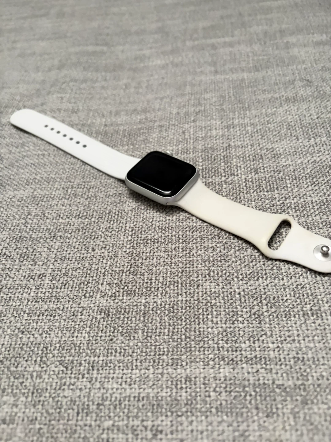 Apple Watch SE (GPS) 40 mm 2nd Gen - photo 2