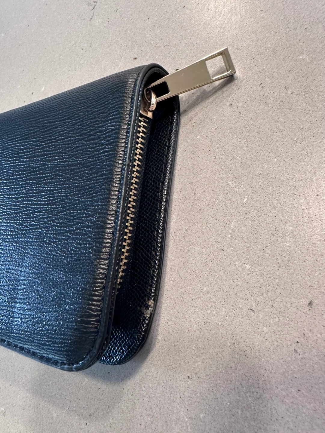 ALDO Black Faux Leather Zip Around Wallet - photo 5