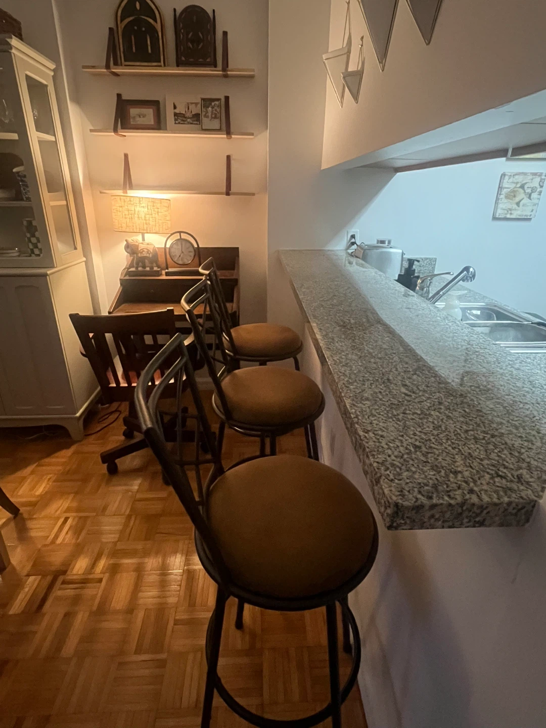Set of 3 Swivel Bar Stools - photo 4