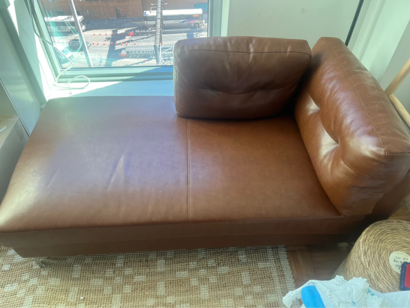 Brown Leather Chaise Lounge - photo 4