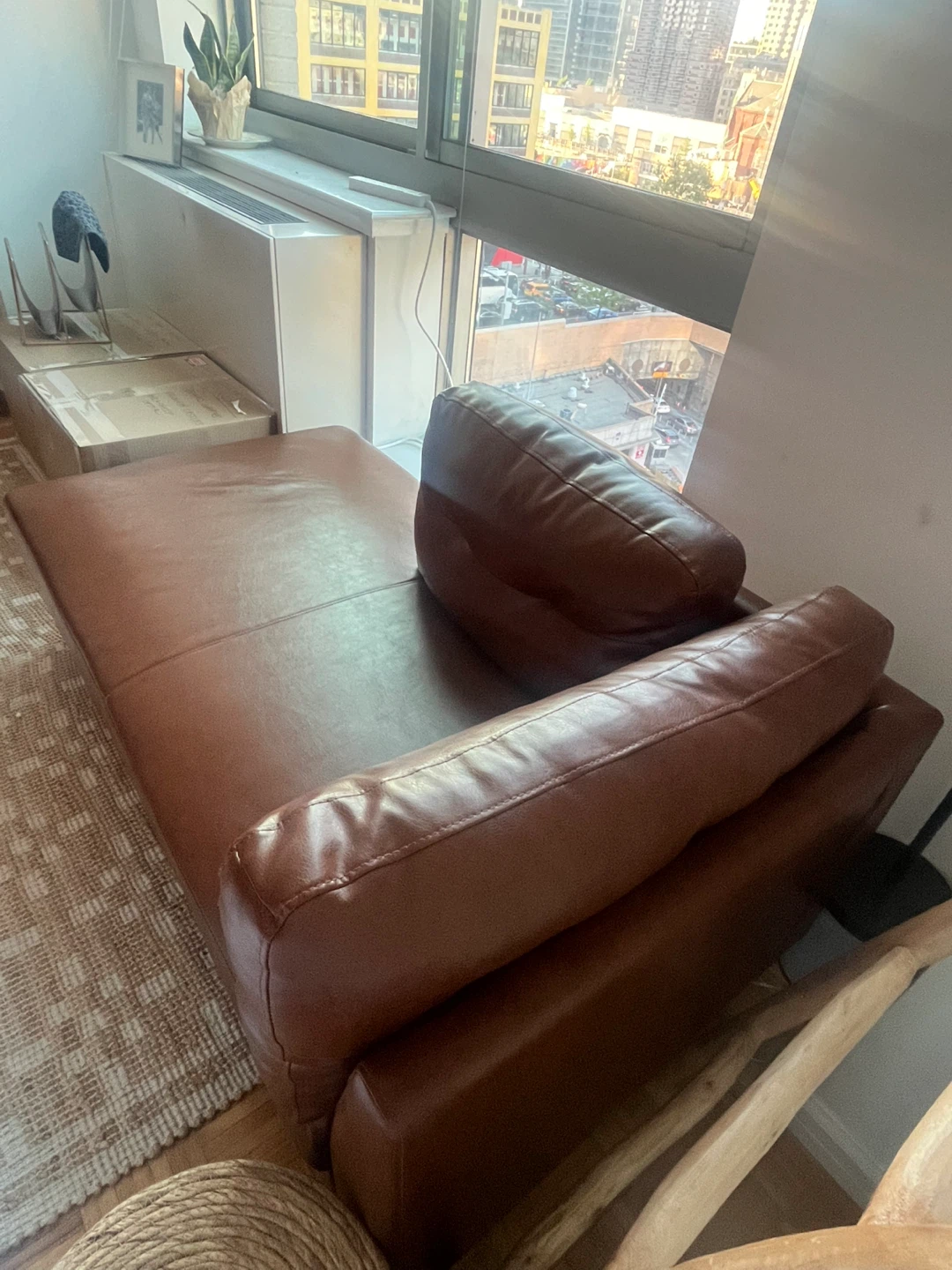 Brown Leather Chaise Lounge - photo 3